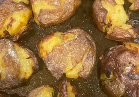 Smashed Garlic Potatoes